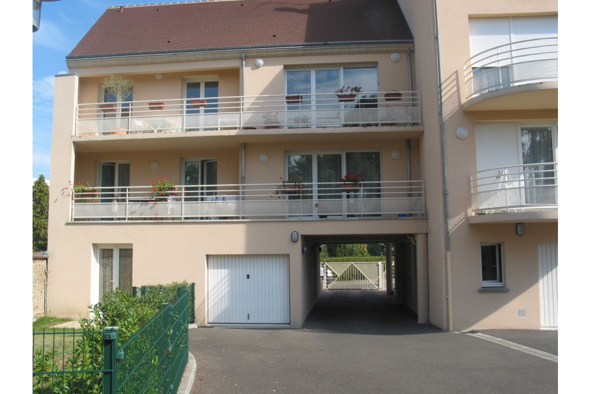 Photo 2